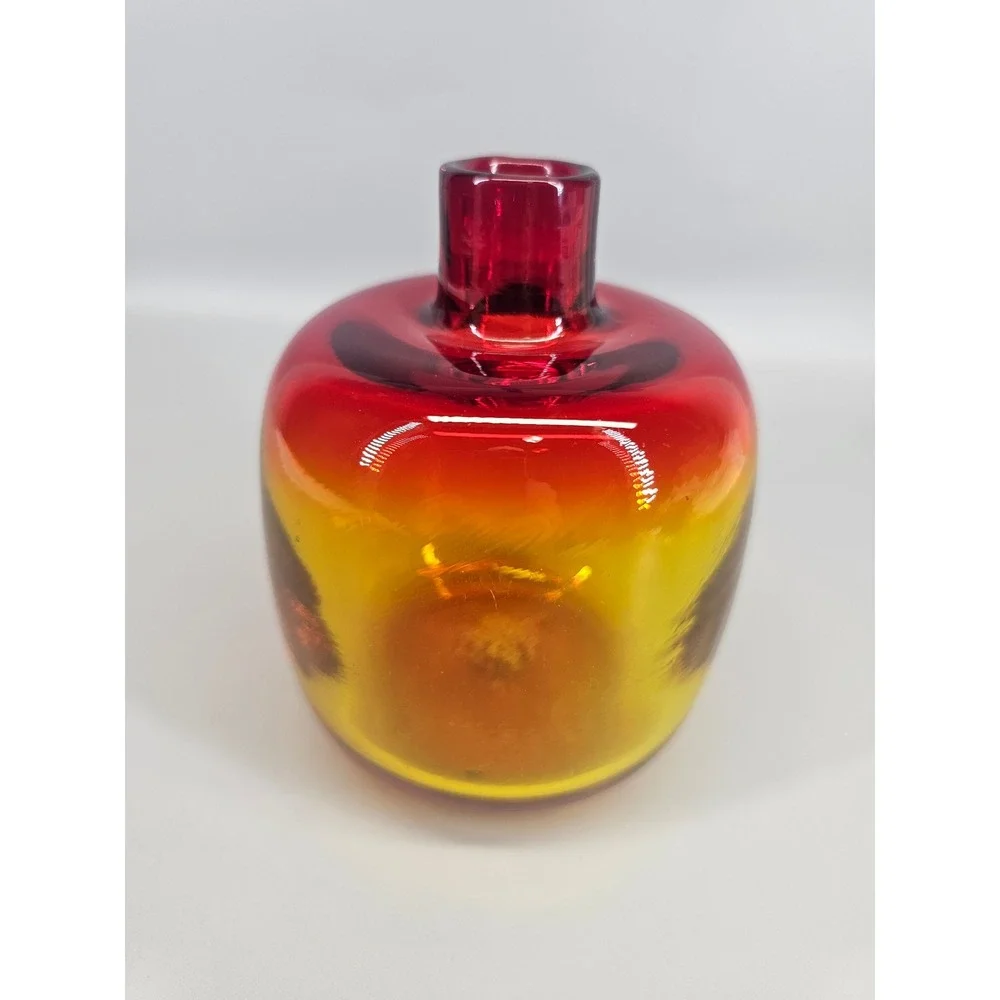 MCM Vintage BLENKO 6424 Amberina Art Glass Bud Vase red gold yellow 5